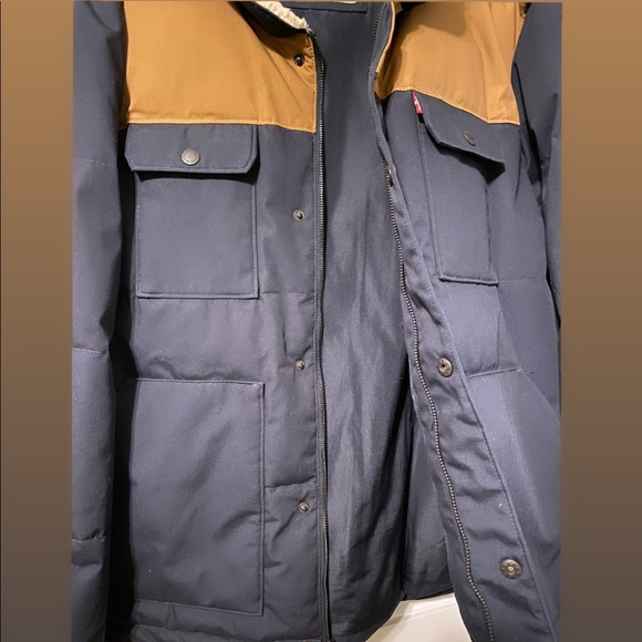 Levi’s two-tone puffer with sherpa collar - Picture 4 of 6